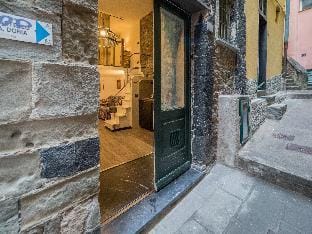 Petrella's Point Studio Hotel in Vernazza
