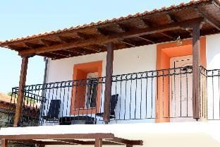 Nikolaou Apartments Upper Floor Hotel in Magnesia Prefecture, Greece