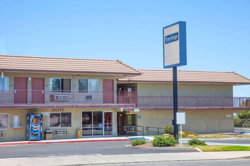 Baymont by Wyndham Coalinga Hotel in Sierra Nevada