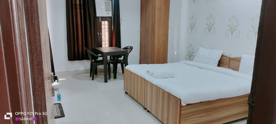 Hotel Urban Abode Hotel in Delhi
