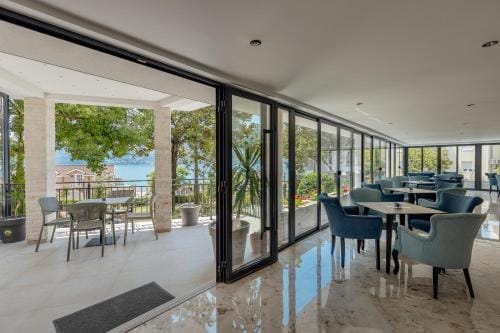 HOTEL TALIA Hotel in Dubrovnik-Neretva County