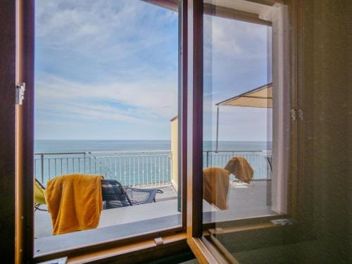 La Lampara Sea View Terrace Apartment Hotel in Manarola