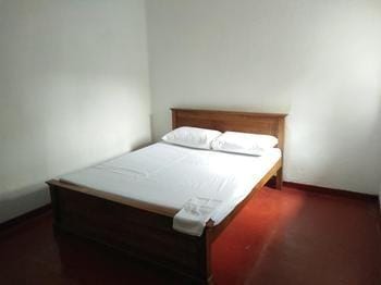 Villahredpalm Resort in Galle