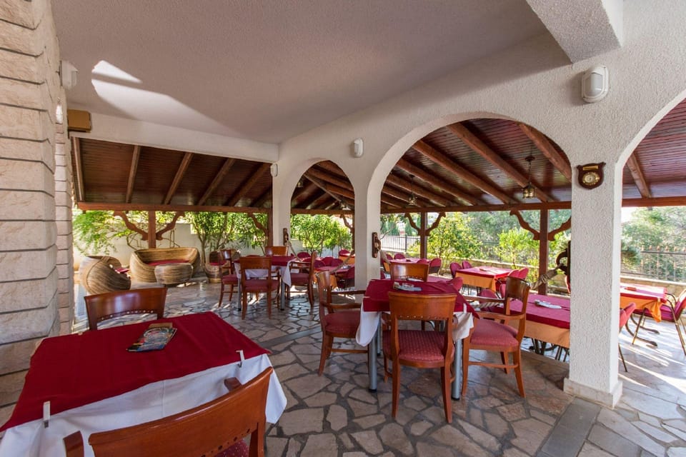 Villa Katarina Hotel in Okrug Gornji