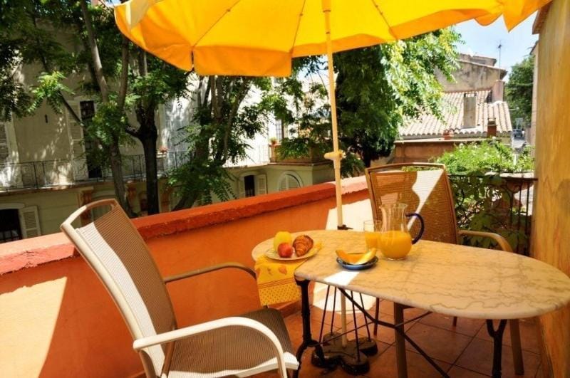 Hotel Du Fiacre Hotel in Carpentras