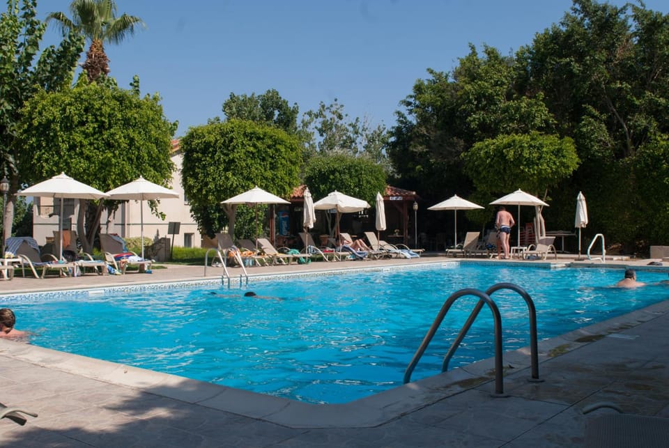 Kotzias Beach Apartments Apartment hotel in Pissouri
