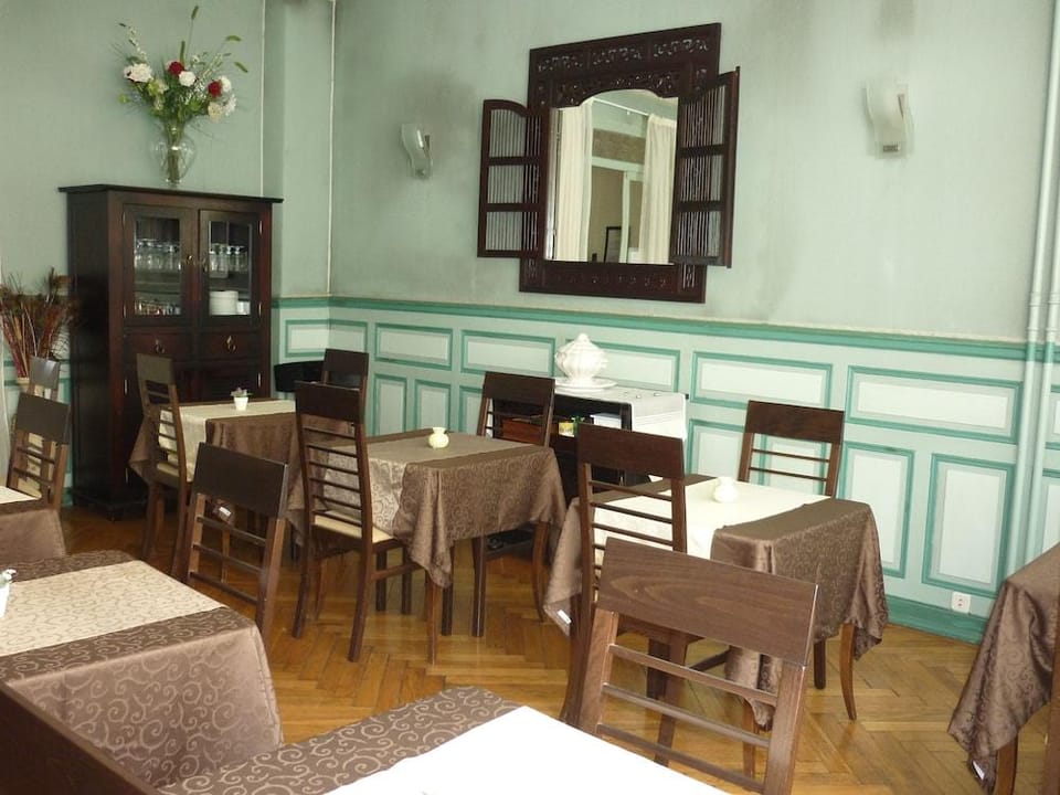 Authentic by Balladins, Le Carré d'Aix Hotel in Aix-les-Bains