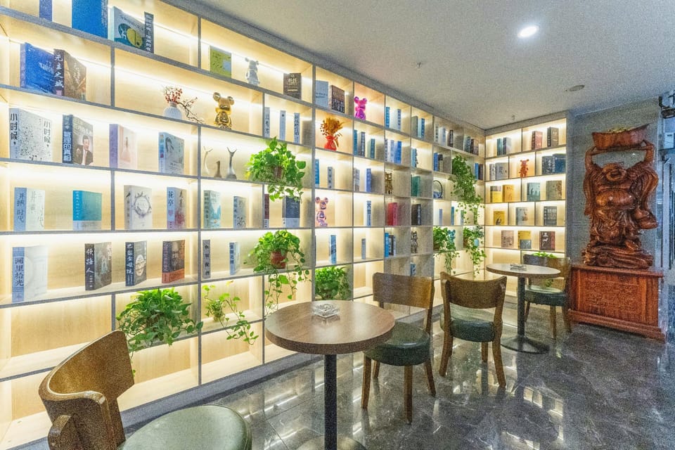 Sihong Maple Leaf Boutique Hotel (Zhongzheng Times City Branch) Hotel in Jiangsu