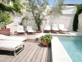 Les Studios de la Madeleine Hotel in Avignon