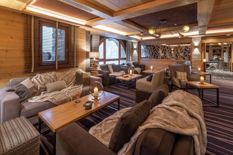Bar/lounge