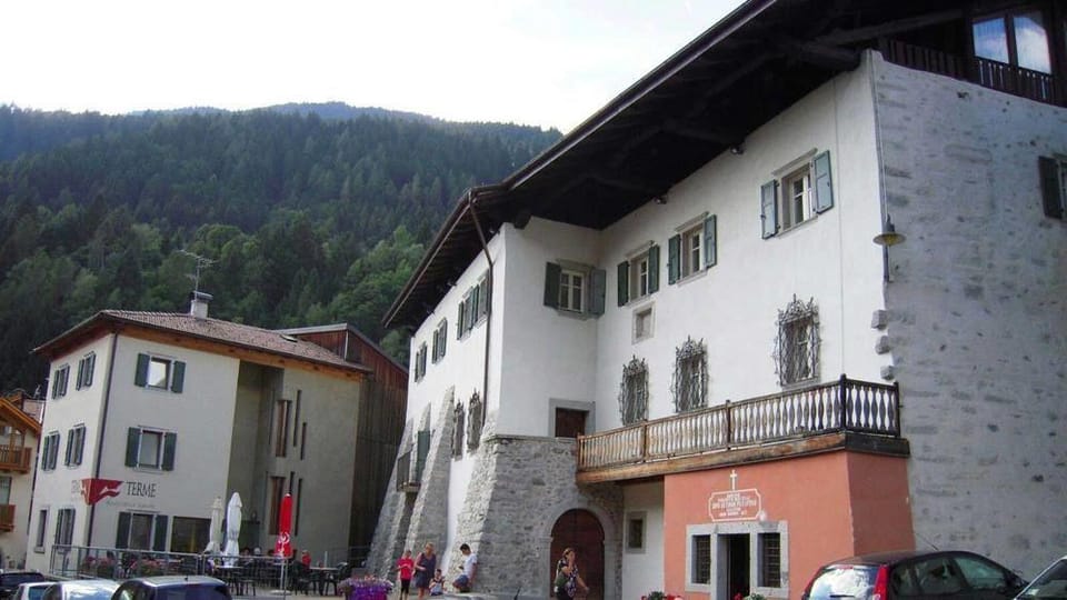 Albergo Palazzo Lodron Bertelli Hotel in Province of Brescia