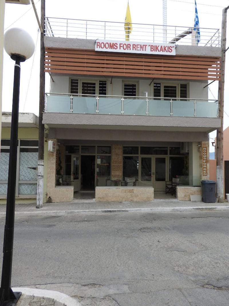 Family Bikakis Hotel in Kissamos