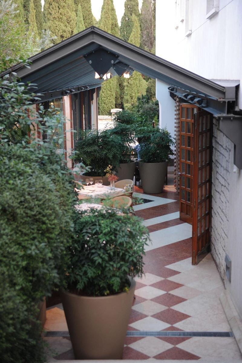 Hotel & Restaurant Milan Hotel in Pula