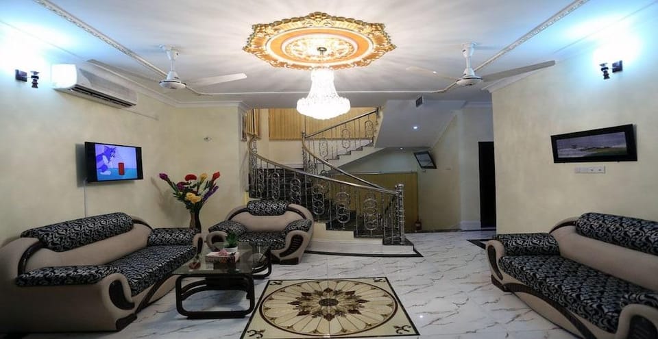 Hotel-All Season Lodge Hotel in Bangladesh