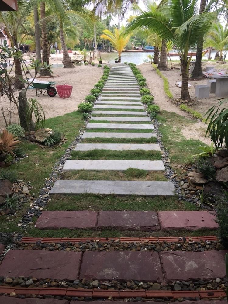 Mook Tamarind Resort Hotel in Thailand