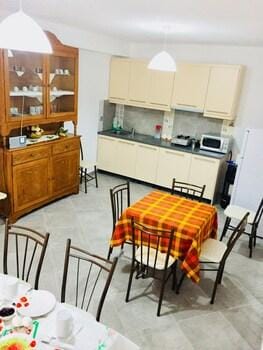 Denis Guest House Hotel in Vlorë County, Albania