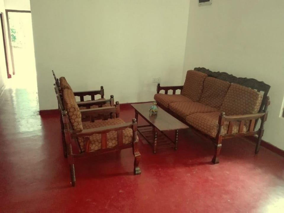 Mango shade Hotel in Uva Province, Sri Lanka