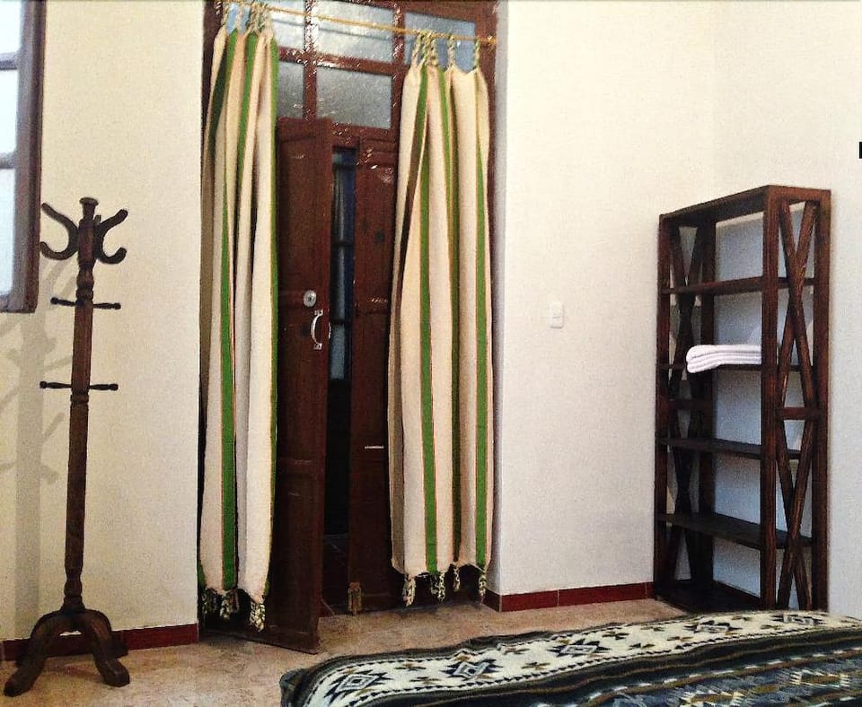 Guesthouse Nelson Hostel in Quito