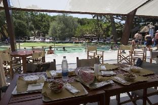 Canado Club Family Village Hotel in Tuscany