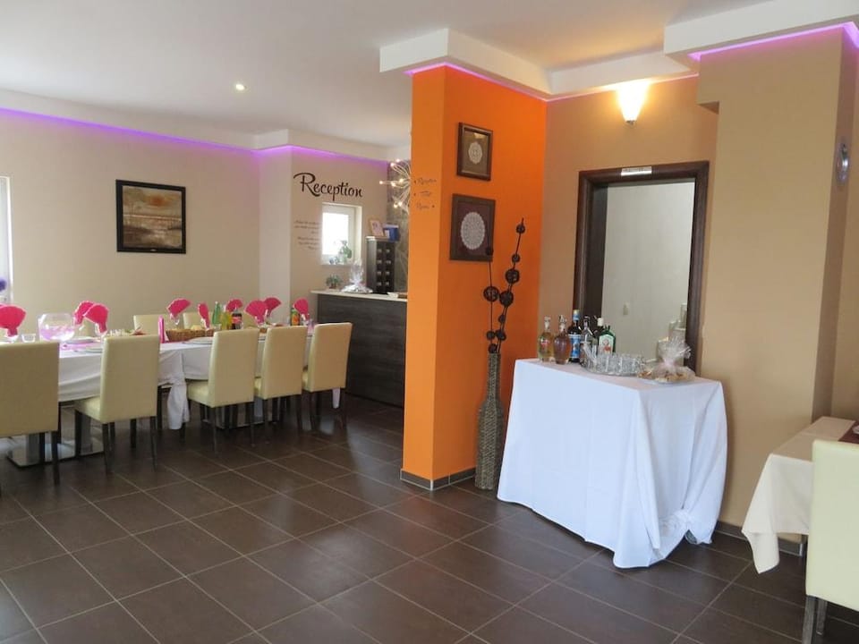 Bed & Breakfast Marta & Tona Hotel in Novalja