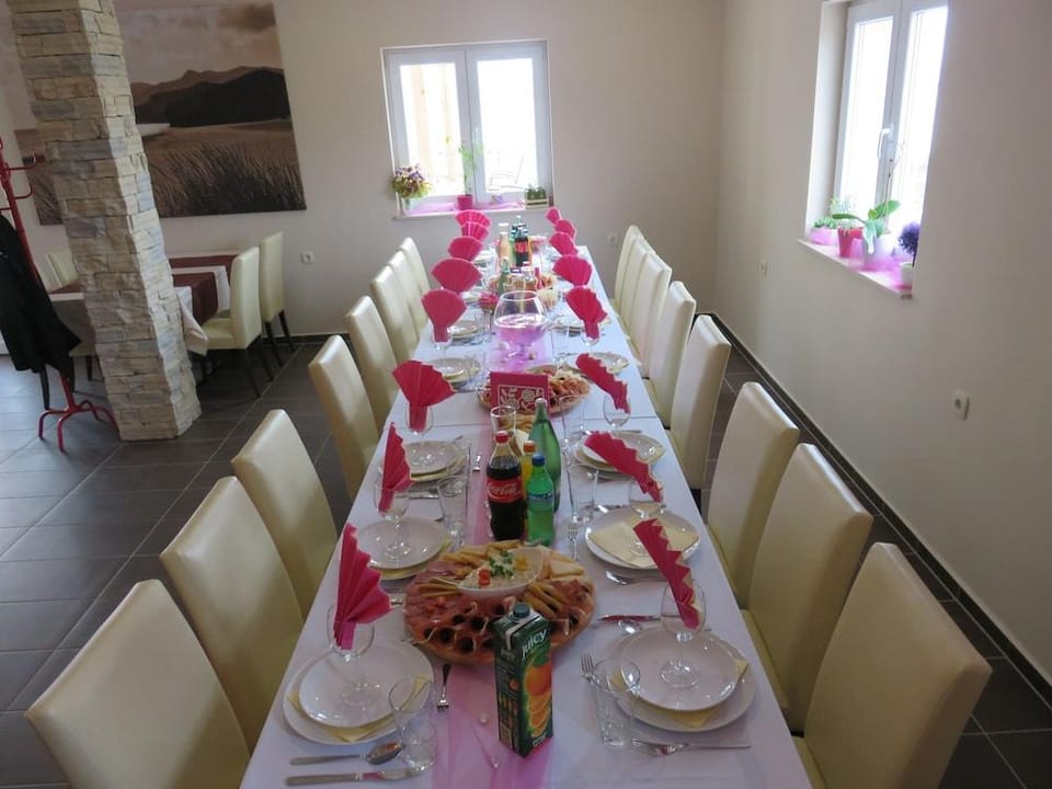 Bed & Breakfast Marta & Tona Hotel in Novalja