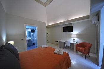 Bed & Breakfast Gatto Bianco Hotel in Bari