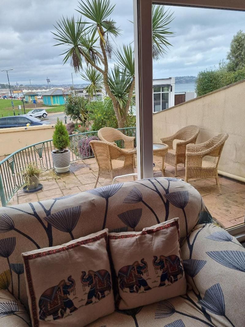The Sands Hotel Hotel in Paignton