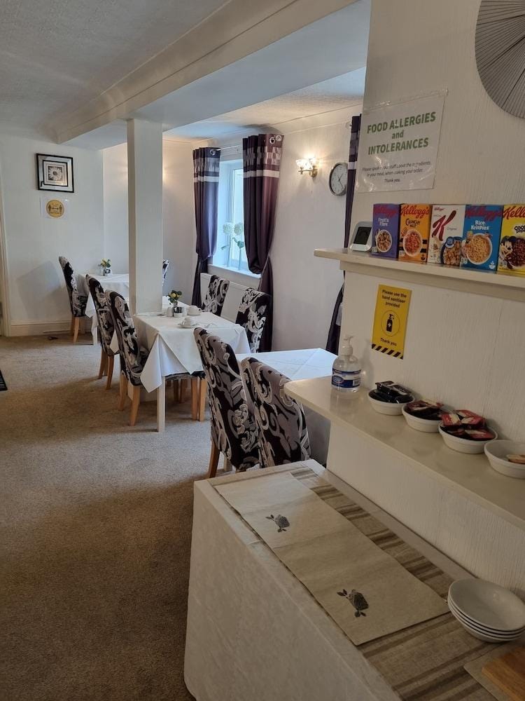 The Sands Hotel Hotel in Paignton