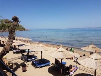 Sourediko Hotel in Decentralized Administration of the Aegean