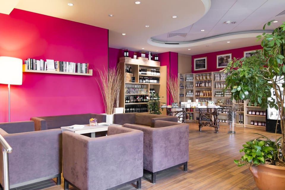 Bar/lounge