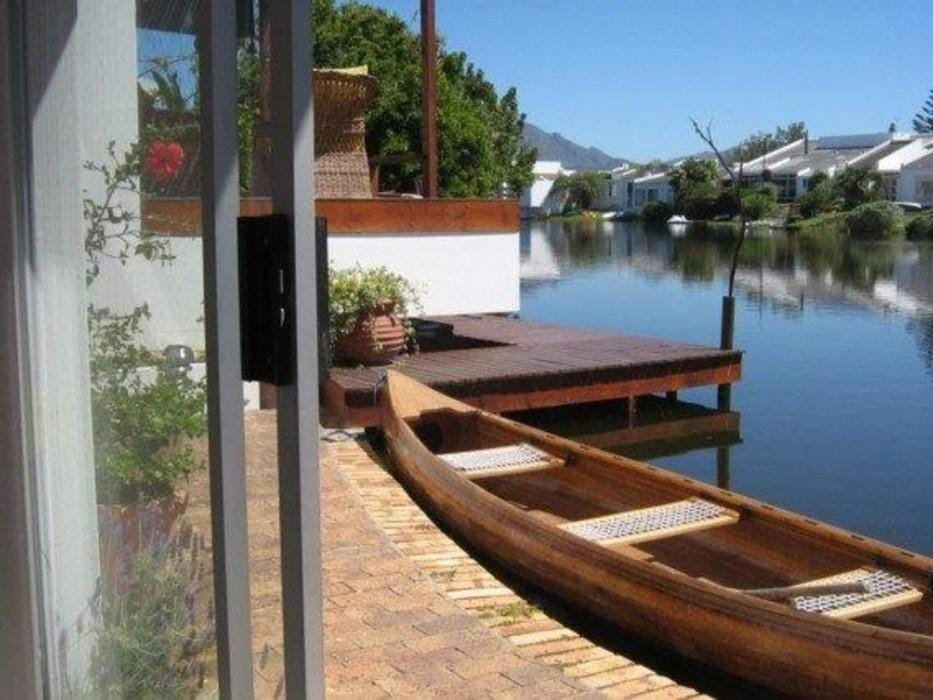 Admiralty B&B Hotel in Cape Town