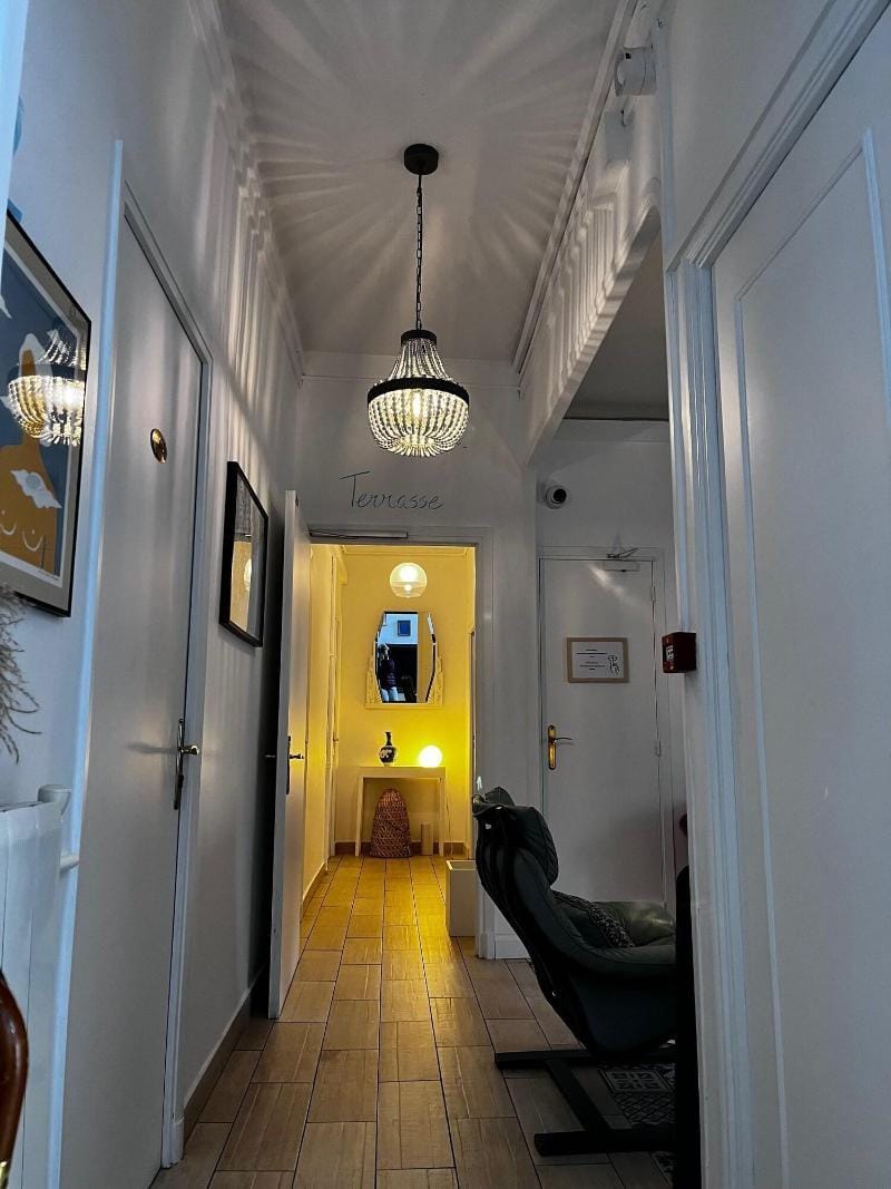 Hôtel Eden - La Baigneuse Hotel in Antibes