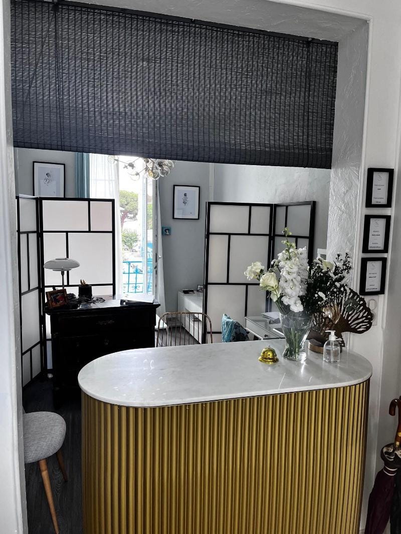 Hôtel Eden - La Baigneuse Hotel in Antibes