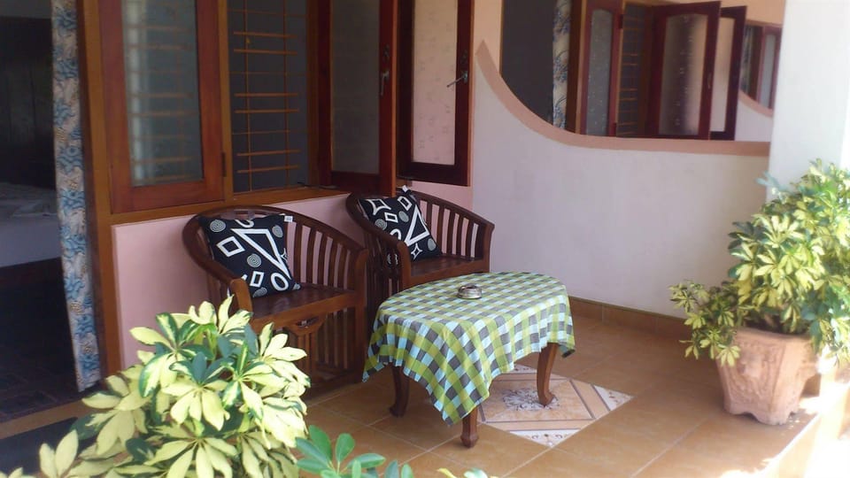 Ocean View Guesthouse Hotel in Negombo