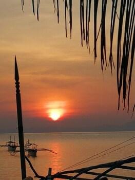 Paniman Bay lodge Hotel in Bicol