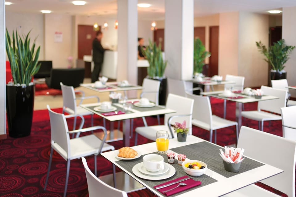 Appart'City Confort Grenoble Inovallée Apartment hotel in Meylan