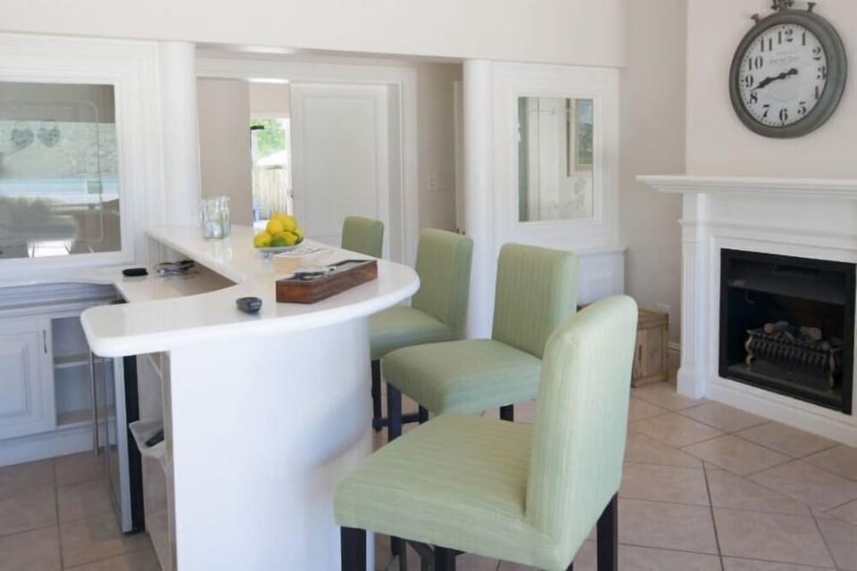 Bollard Bay House Hotel in Knysna