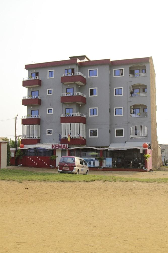 Kemal Hotel Hotel in Douala