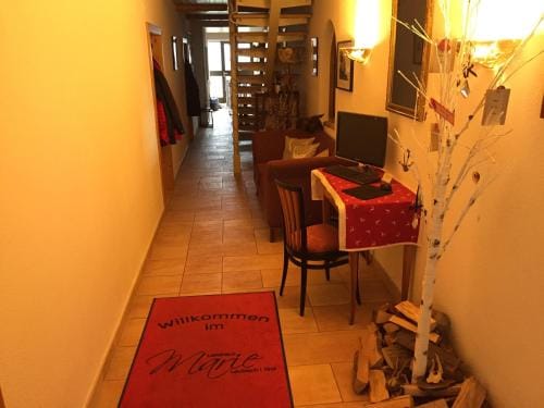 Pension und Apartments Landhaus Marie Hotel in Tyrol