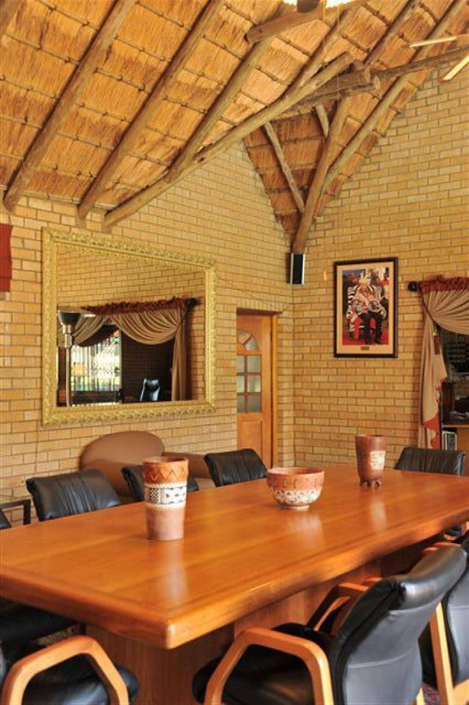 Hoyohoyo Chartwell Lodge Hotel in Gauteng