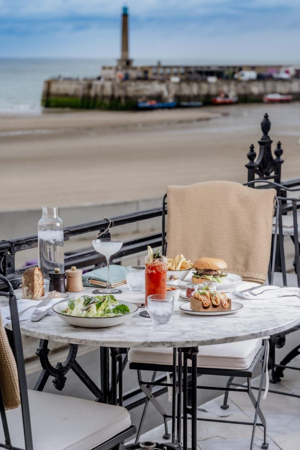 No 42 by GuestHouse, Margate Hotel in Margate