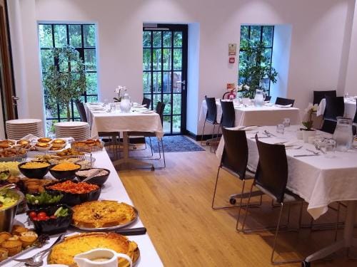 Theodore House Hotel in Ribble Valley District