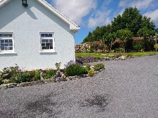 Villa Pio Luxury Apartment 3km from historic Cong, Ashford Castle, Lodge Ashford Hotel in County Mayo