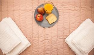 Secret Loft, 2min Walk From The Beach High Tech Hotel in Chania