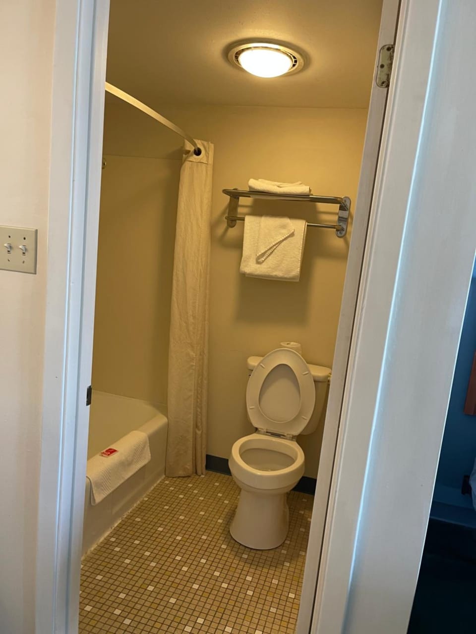 Horseshoe Curve Lodge Hotel in Altoona