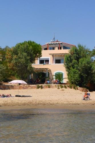 Spiti Anatoli Hotel in Decentralized Administration of the Aegean