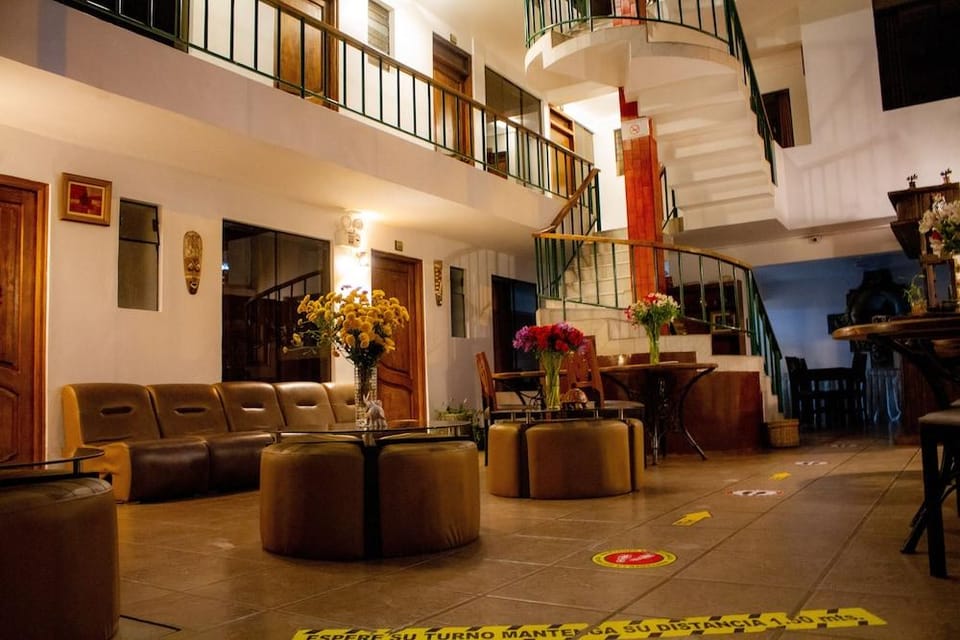 Hotel Retama Machupicchu Inn in Department of Cusco