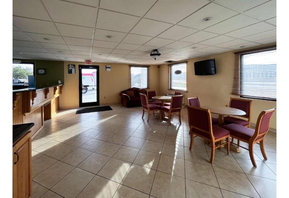 Motel 6 Abbeville, AL Hotel in Alabama