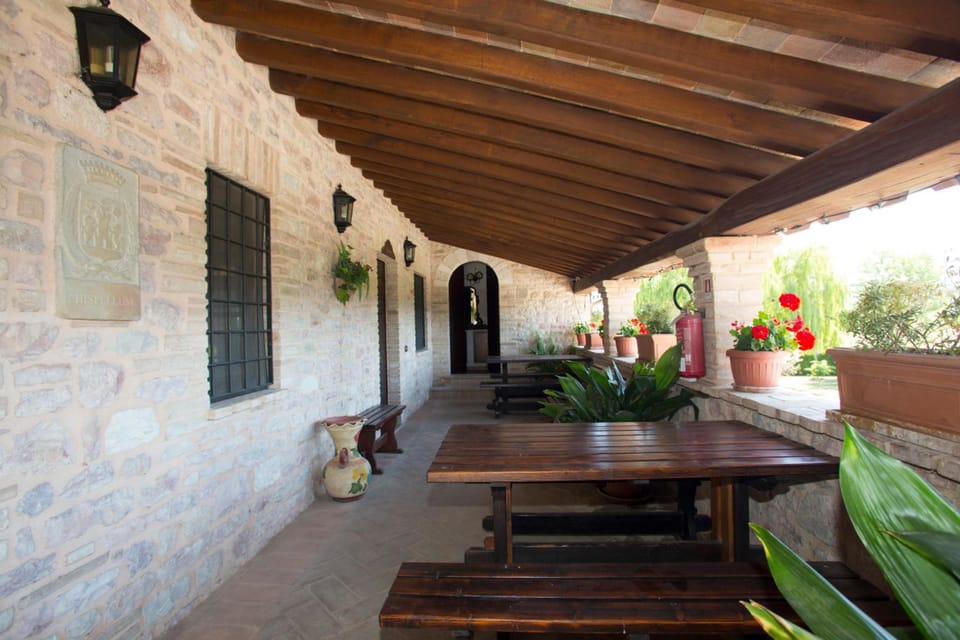 Terre Del Cantico Country House Hotel in Spello