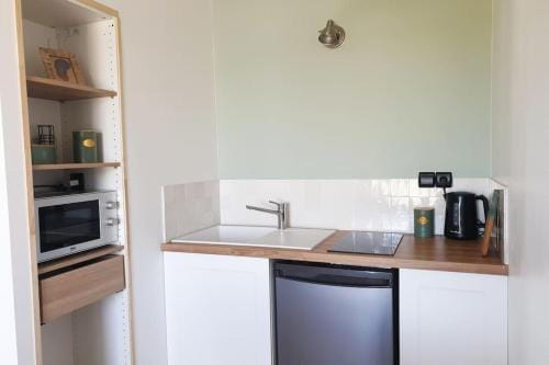 Studio a la campagne Hotel in Bourgogne-Franche-Comté